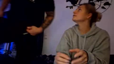 Snapshot of lucidreamclicks chatting on 11-02-25, 06:21 lucidreamclicks online show from 11-02-25, 06:21