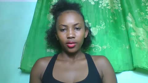 lucie196645 online show from 04-21-26, 04:56