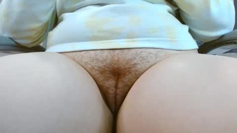 Lucie   online show from 02-04-25, 12:19