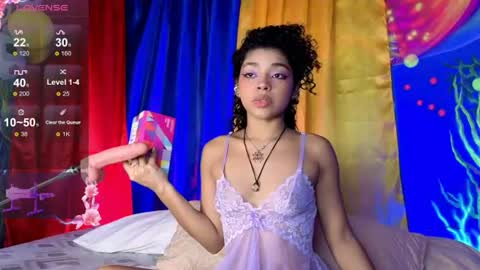 Lucie - online show from 07-12-26, 06:43