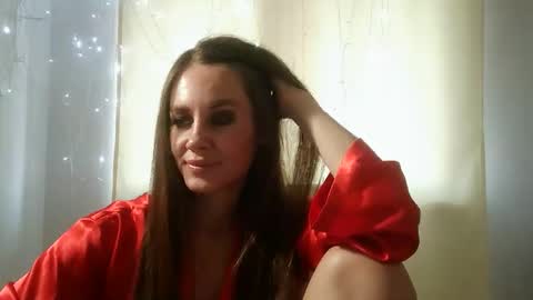 LucieMack online show from 11-27-25, 01:13