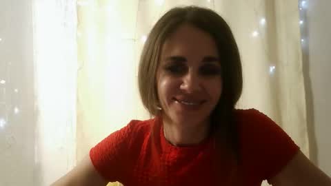 LucieMack online show from 12-22-25, 09:56