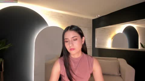 Lucie Martin online show from 04-05-26, 05:32