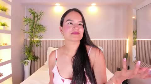 lucie online show from 03-04-26, 05:08