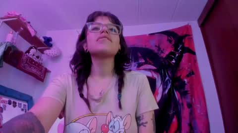 Snapshot of luciferrx666 chatting on 05-26-26, 07:10 camila online show from 05-26-26, 07:10