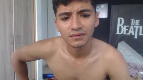 Snapshot of lucifferr_ chatting on 09-23-25, 08:45 leonel online show from 09-23-25, 08:45