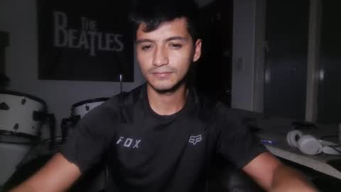 Snapshot of lucifferr_ chatting on 03-17-26, 01:21 leonel online show from 03-17-26, 01:21