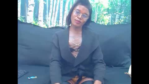 Lucile Carrie online show from 06-09-26, 06:41