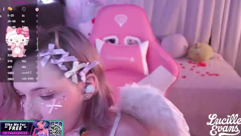 Snapshot of lucille_evans chatting on 02-14-26, 11:23 Lucy UwU online show from 02-14-26, 11:23