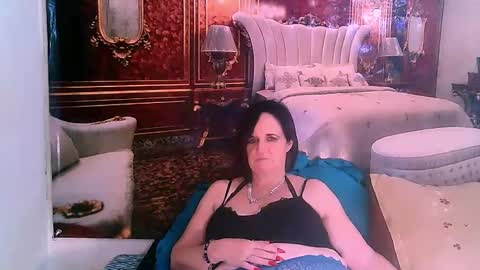 Snapshot of luciousgrace chatting on 03-01-25, 07:37 Grace online show from 03-01-25, 07:37