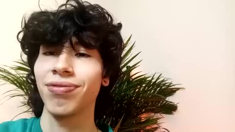 Noor online show from 12-22-24, 01:12