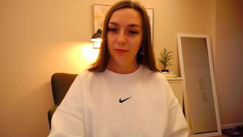 lucky_foryou_baby online show from 12-16-24, 09:57