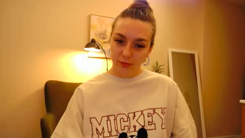 lucky_foryou_baby online show from 12-18-24, 05:15