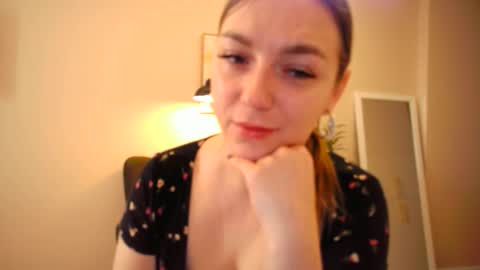 lucky_foryou_baby online show from 12-23-24, 06:33