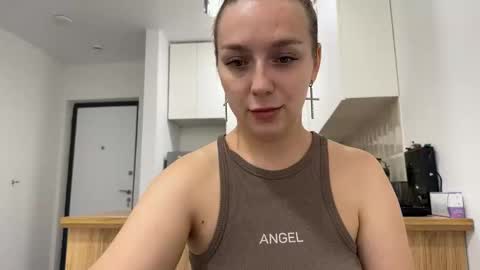 lucky_foryou_baby online show from 09-30-25, 08:19