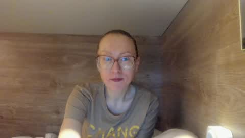 Snapshot of lucky_licky20 chatting on 01-27-25, 04:09 lucky_licky20 online show from 01-27-25, 04:09