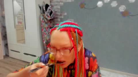 Snapshot of lucky_licky20 chatting on 09-14-25, 02:33 lucky_licky20 online show from 09-14-25, 02:33