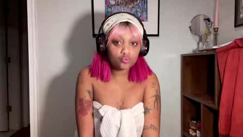 luckylaci777 online show from 11-08-25, 05:18