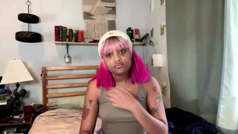 luckylaci777 online show from 11-10-25, 05:45