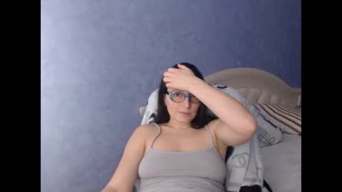 luckylinda23 online show from 02-12-25, 07:02