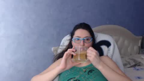 luckylinda23 online show from 03-06-25, 04:49