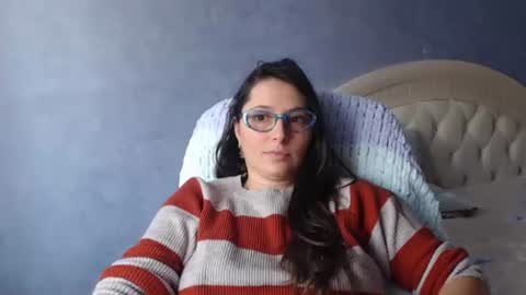 luckylinda23 online show from 10-28-25, 10:30