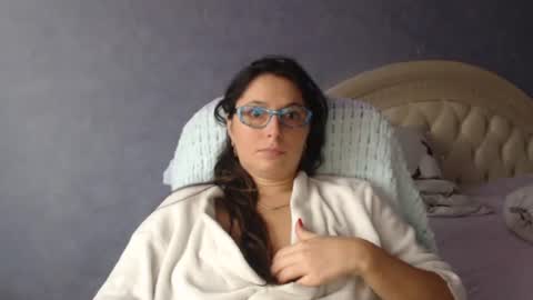 luckylinda23 online show from 11-05-25, 09:53