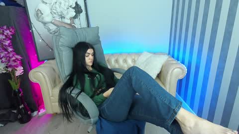 Monika online show from 12-21-24, 04:46