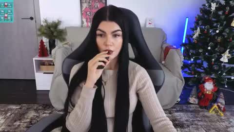 Monika online show from 01-11-26, 08:52