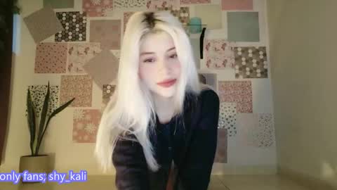 luckysapphire777 online show from 12-16-25, 09:03