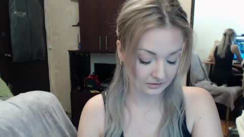 LuckyShot online show from 12-12-24, 02:55