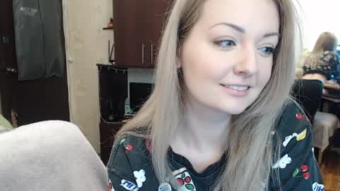 LuckyShot online show from 01-19-25, 01:55