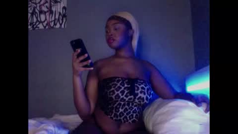 luckytonightx online show from 02-02-26, 12:09