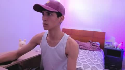 Lu Independent Model online show from 04-26-26, 04:37