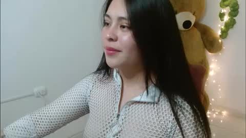 Snapshot of lucy1609 chatting on 09-25-25, 08:23 lucy1609 online show from 09-25-25, 08:23