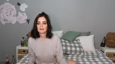 Lucy online show from 04-28-26, 09:09