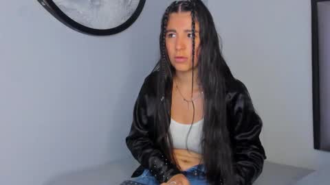   online show from 10-28-25, 04:16