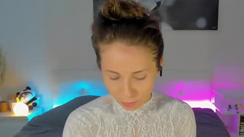 lucy__ray online show from 01-29-25, 08:18