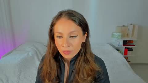 lucy__ray online show from 05-01-26, 10:31