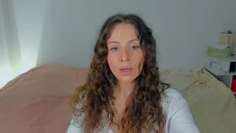 Snapshot of lucy__ray chatting on 05-22-26, 08:03 lucy__ray online show from 05-22-26, 08:03