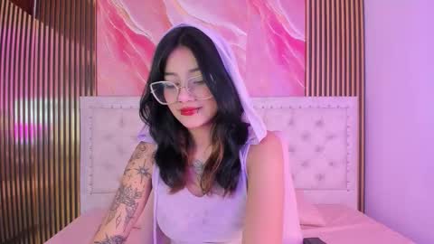 Lucy online show from 02-04-26, 11:16