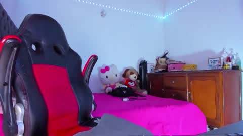 lucy online show from 03-10-26, 02:16