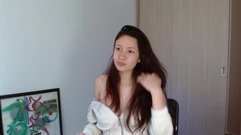 Lucy online show from 10-20-25, 08:20