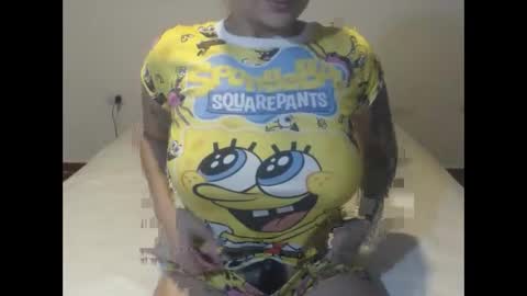 Lucia online show from 01-10-25, 01:53