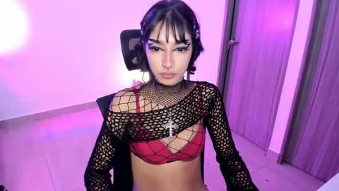 lucyfer online show from 02-28-25, 10:28