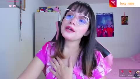 Snapshot of lucy_hess_ chatting on 06-13-26, 05:00 Lucy online show from 06-13-26, 05:00