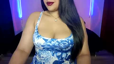 Snapshot of lucy_kanne chatting on 01-25-25, 06:55 Lucy online show from 01-25-25, 06:55