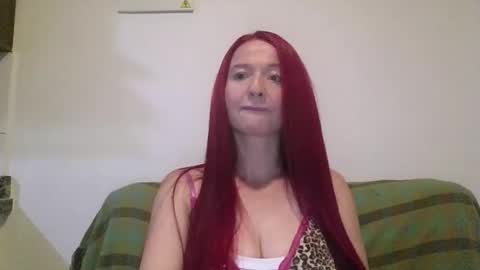 LUCY online show from 04-19-26, 03:28