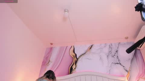 Lucy online show from 04-23-26, 12:26