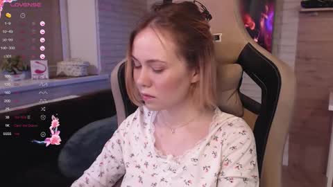 Lucy online show from 10-09-25, 09:02